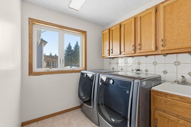 3113 Chandler Court, Burnsville, MN 55337