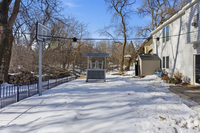3113 Chandler Court, Burnsville, MN 55337