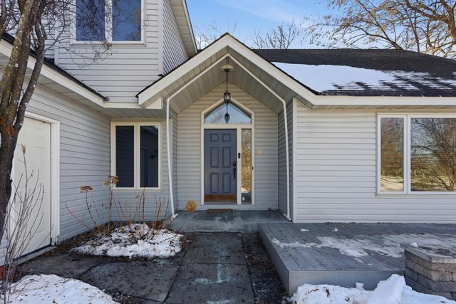 3113 Chandler Court, Burnsville, MN 55337