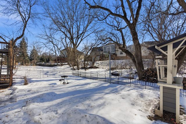 3113 Chandler Court, Burnsville, MN 55337