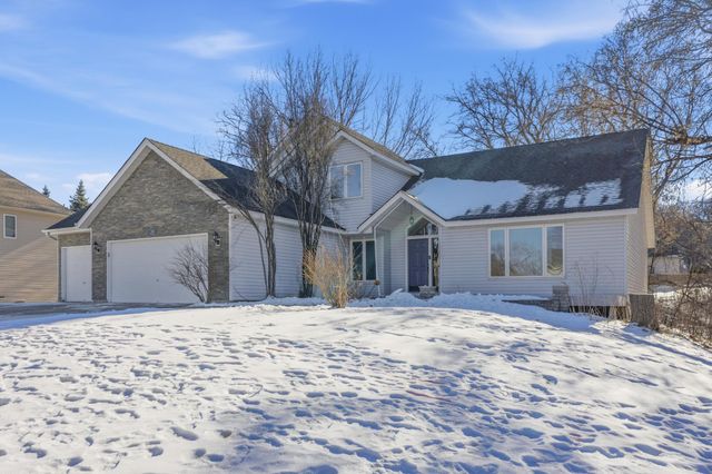 3113 Chandler Court, Burnsville, MN 55337