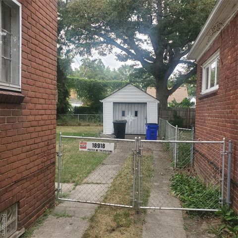 18918 Hartwell Street, Detroit, MI 48235