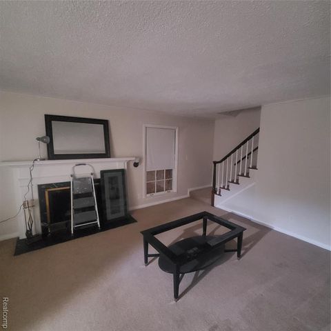 18918 Hartwell Street, Detroit, MI 48235