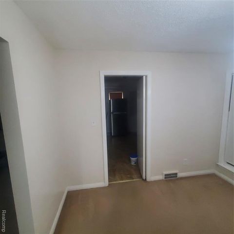 18918 Hartwell Street, Detroit, MI 48235
