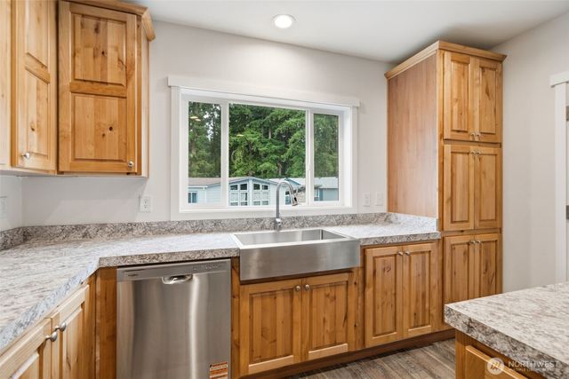 21201 NE 58th Street #42, Vancouver, WA 98682