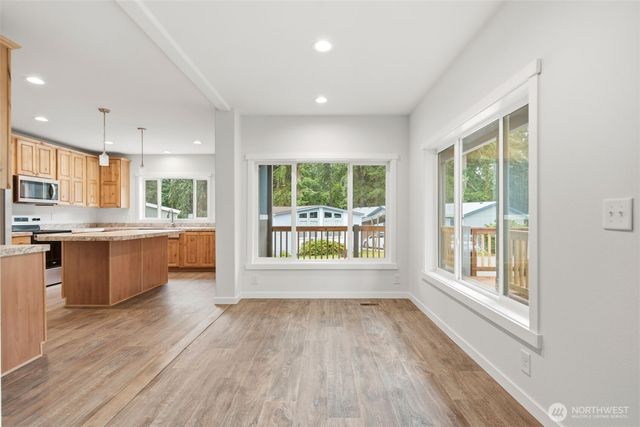 21201 NE 58th Street #42, Vancouver, WA 98682