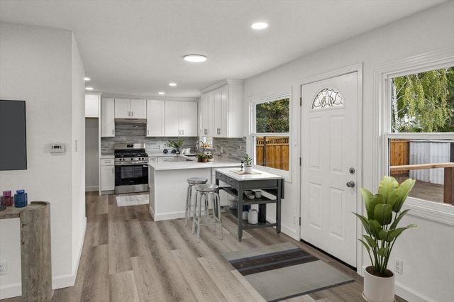 557 Scott Boulevard, Santa Clara, CA 95050
