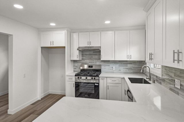 557 Scott Boulevard, Santa Clara, CA 95050