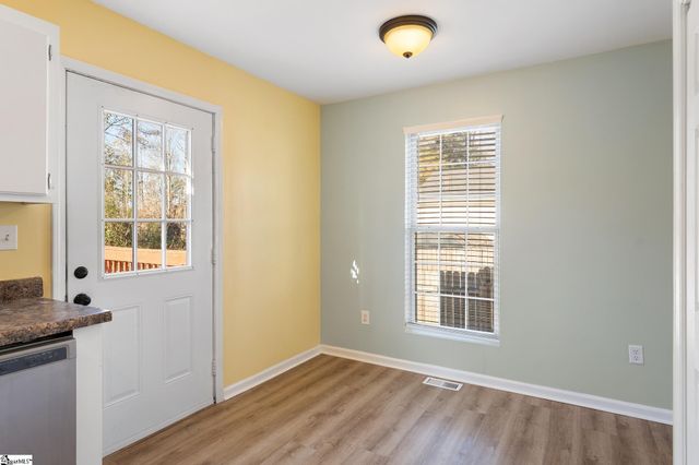 10 Susan Drive, Piedmont, SC 29673