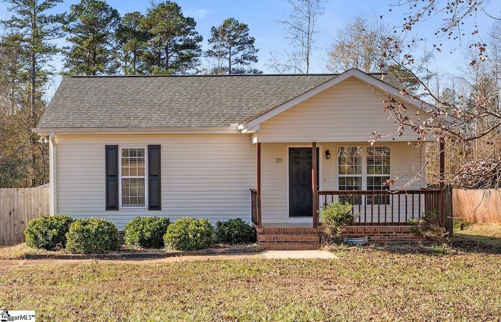 10 Susan Drive, Piedmont, SC 29673
