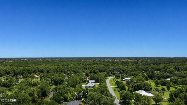 220 Country Circle Drive W, Port Orange, FL 32128