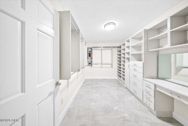 220 Country Circle Drive W, Port Orange, FL 32128