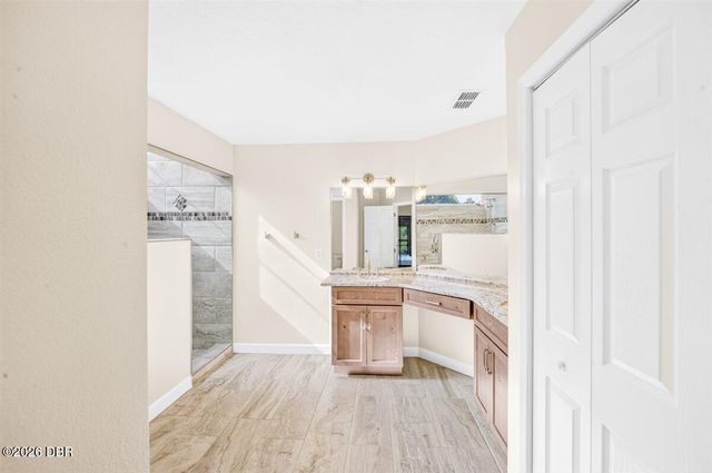 220 Country Circle Drive W, Port Orange, FL 32128