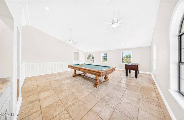 220 Country Circle Drive W, Port Orange, FL 32128