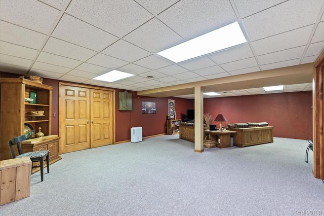 35875 Hawthorne Drive, Clinton Charter Township, MI 48035
