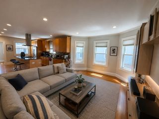 201 College Ave 1, Somerville, MA 02144