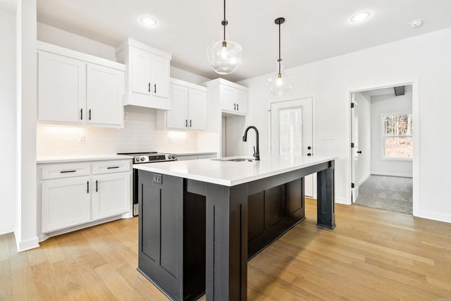 10388 Narrows, Benton, AR 72019