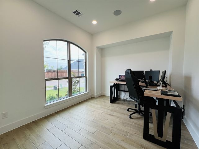 1929 Paxton Pass, Mckinney, TX 75071