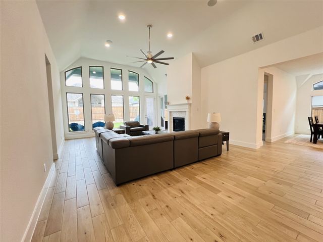 1929 Paxton Pass, Mckinney, TX 75071