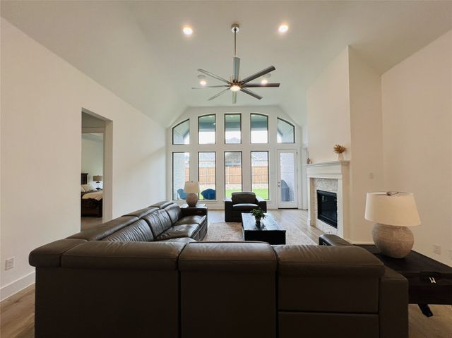 1929 Paxton Pass, Mckinney, TX 75071