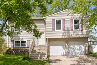 266 Seneca Way, Bolingbrook, IL 60440