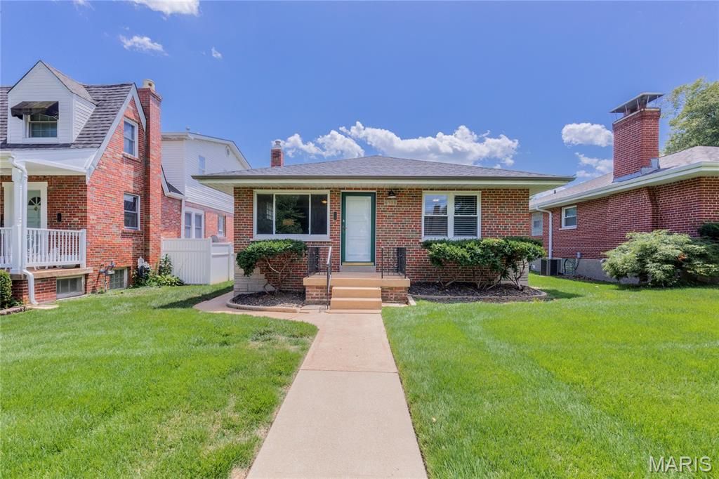 6558 Oleatha Avenue, St Louis, MO 63139