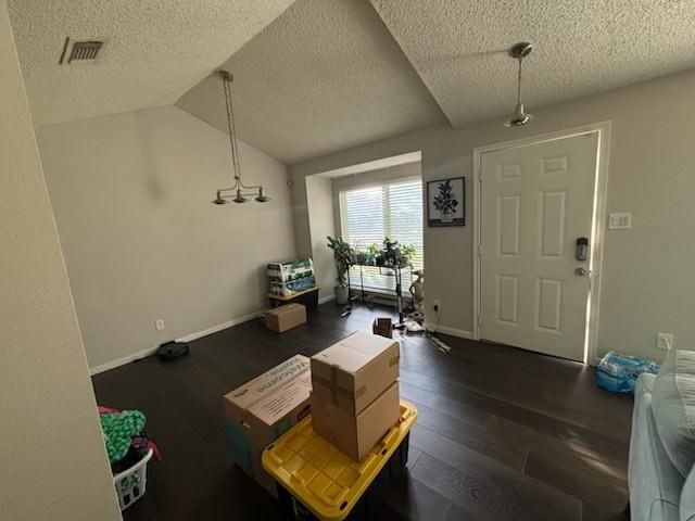 31 Hideaway Drive, Friendswood, TX 77546