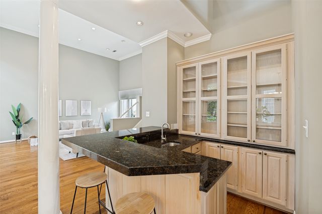 7241 Helsem Bend, Dallas, TX 75230