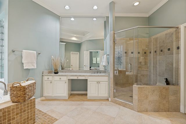 7241 Helsem Bend, Dallas, TX 75230