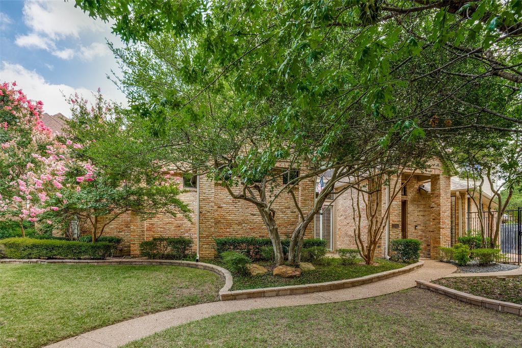 7241 Helsem Bend, Dallas, TX 75230