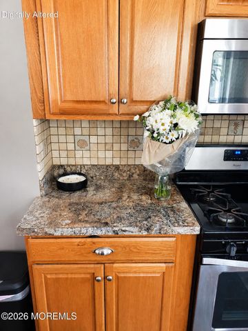 164 Summit Avenue, Island Heights, NJ 08732