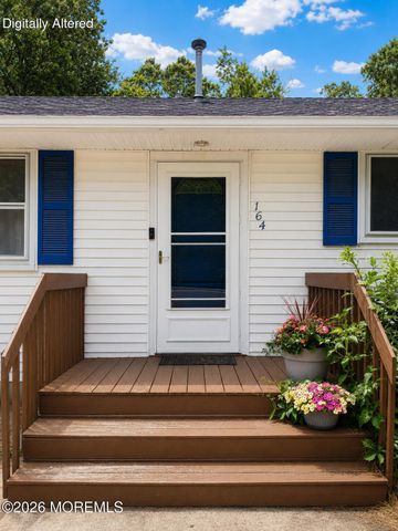 164 Summit Avenue, Island Heights, NJ 08732