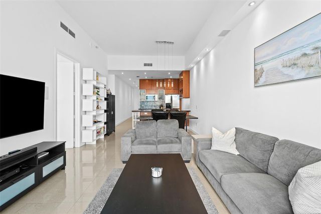 185 SW 7th Street 4403, Miami, FL 33130