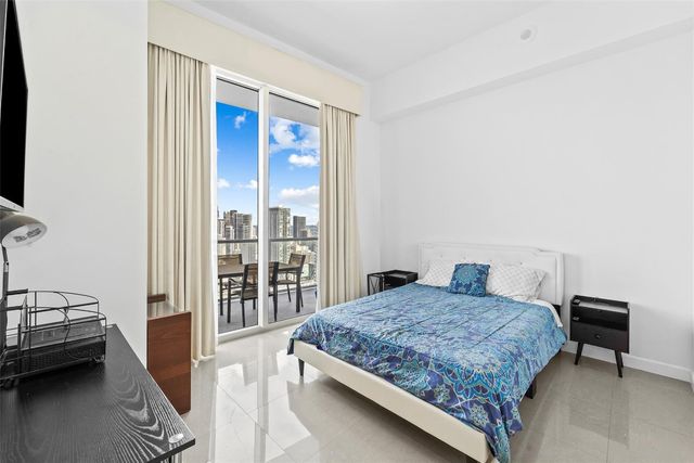 185 SW 7th Street 4403, Miami, FL 33130