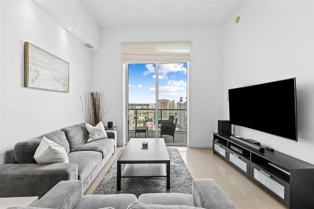 185 SW 7th Street 4403, Miami, FL 33130