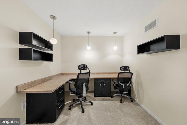 125 WOODBERRY DR, Egg Harbor Township, NJ 08234
