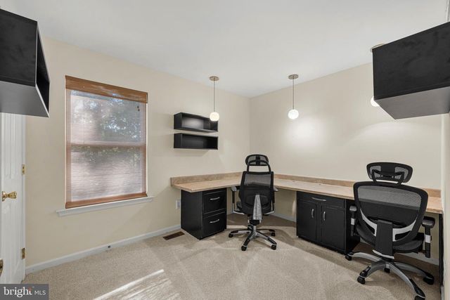125 WOODBERRY DR, Egg Harbor Township, NJ 08234