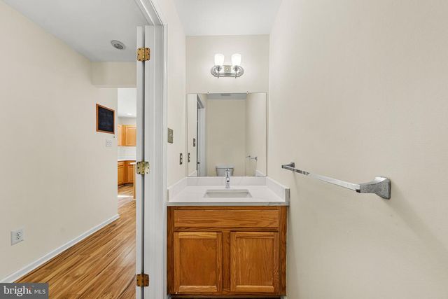 125 WOODBERRY DR, Egg Harbor Township, NJ 08234