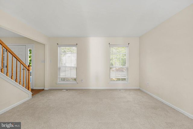 125 WOODBERRY DR, Egg Harbor Township, NJ 08234