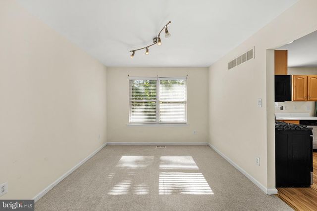 125 WOODBERRY DR, Egg Harbor Township, NJ 08234
