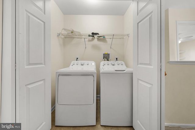 125 WOODBERRY DR, Egg Harbor Township, NJ 08234