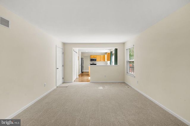 125 WOODBERRY DR, Egg Harbor Township, NJ 08234