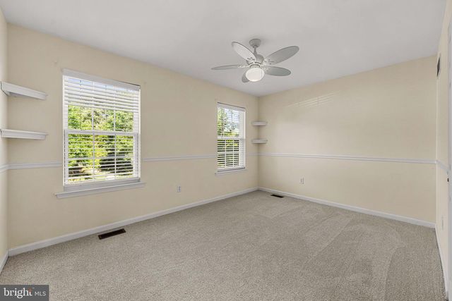 125 WOODBERRY DR, Egg Harbor Township, NJ 08234