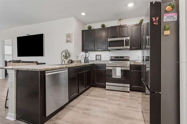 32772 ANSLEY BLOOM LANE, Wesley Chapel, FL 33543