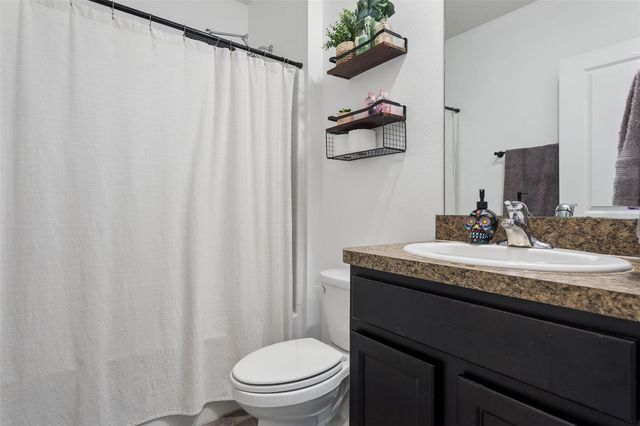 32772 ANSLEY BLOOM LANE, Wesley Chapel, FL 33543