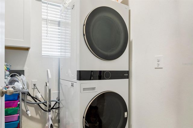 32772 ANSLEY BLOOM LANE, Wesley Chapel, FL 33543