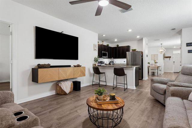 32772 ANSLEY BLOOM LANE, Wesley Chapel, FL 33543