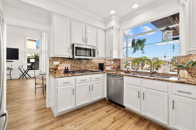 32 Via Perico, Rancho Santa Margarita, CA 92688