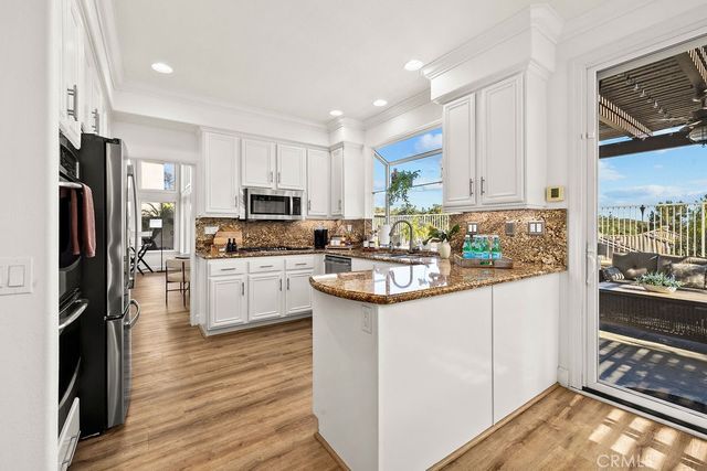 32 Via Perico, Rancho Santa Margarita, CA 92688