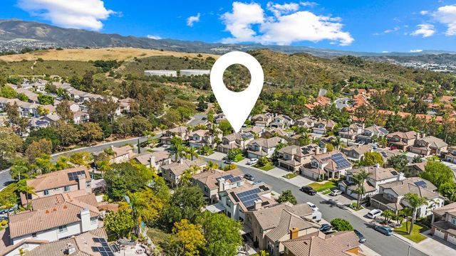 32 Via Perico, Rancho Santa Margarita, CA 92688